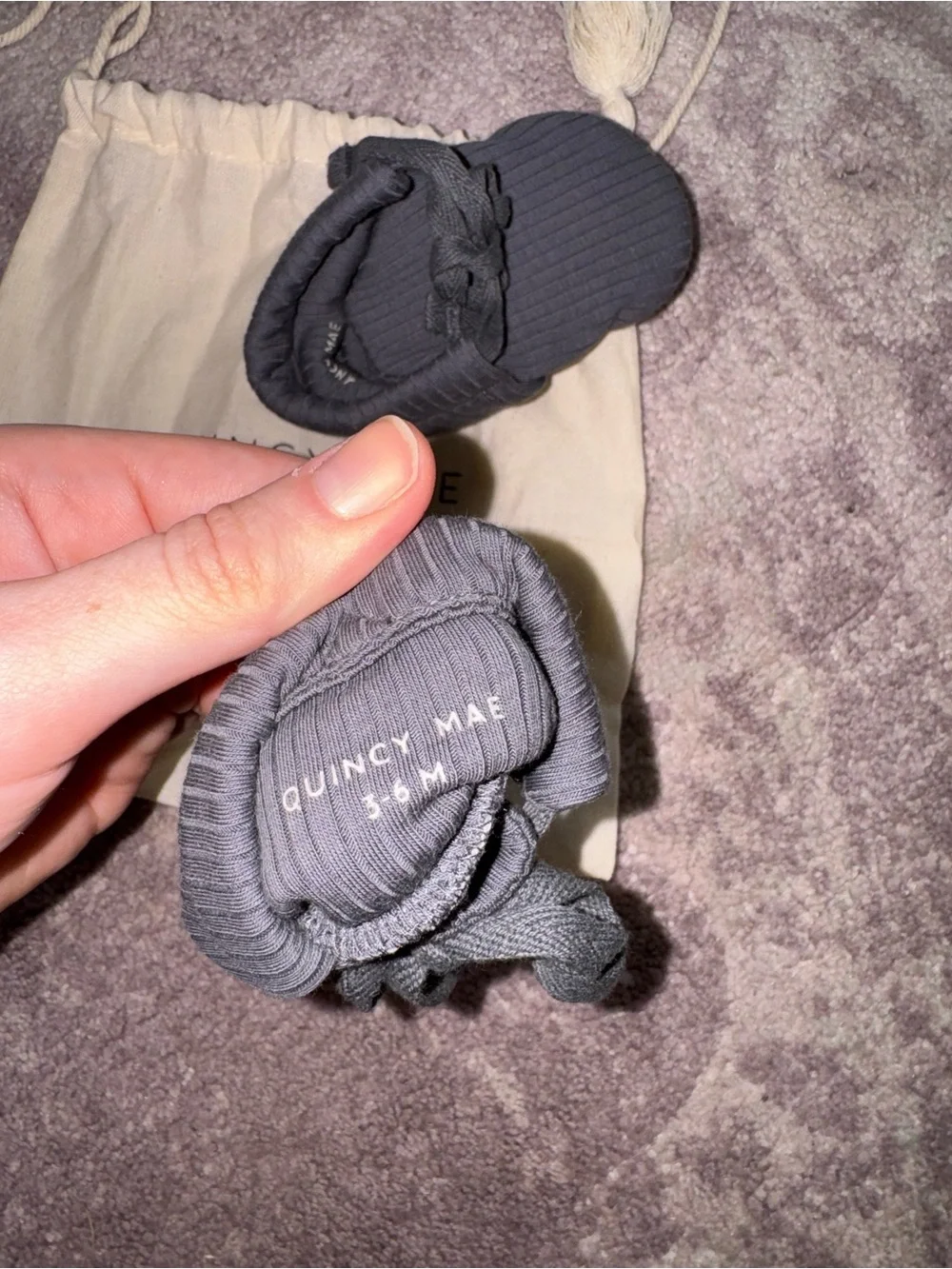 Quincy Mae Baby Booties Charcoal Grey 3-6 Months Bow Organic Cotton Shoes